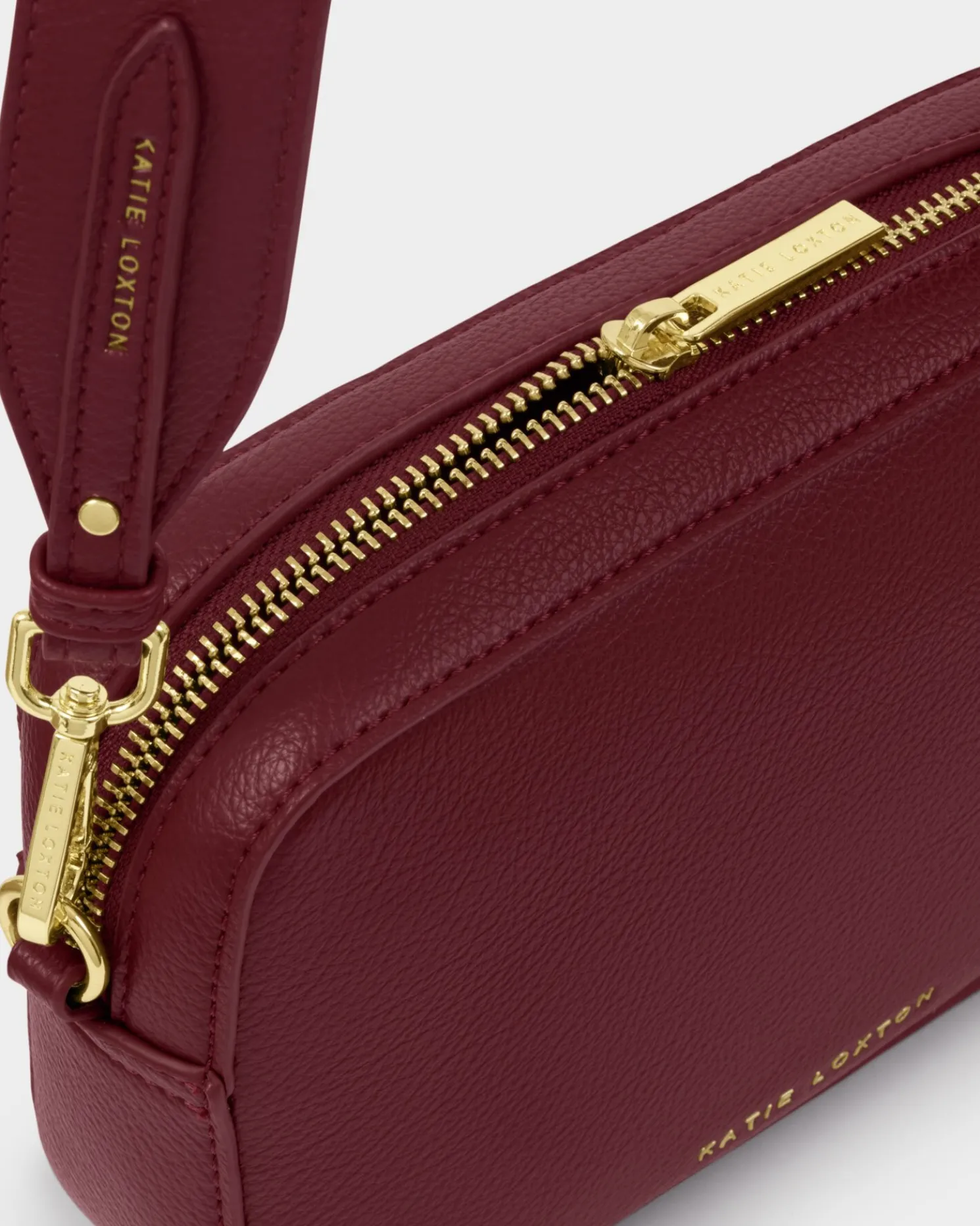 Avery Small Crossbody Bag