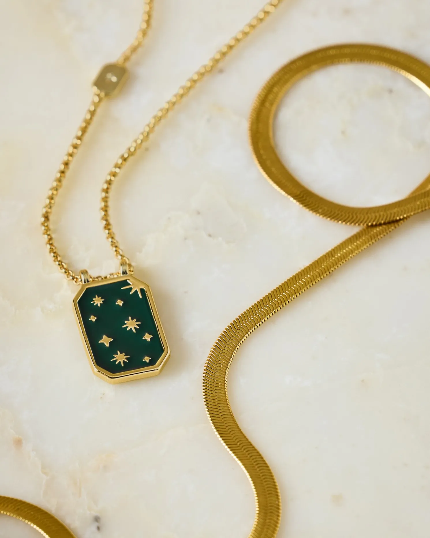 Elpha Waterproof Gold Necklace