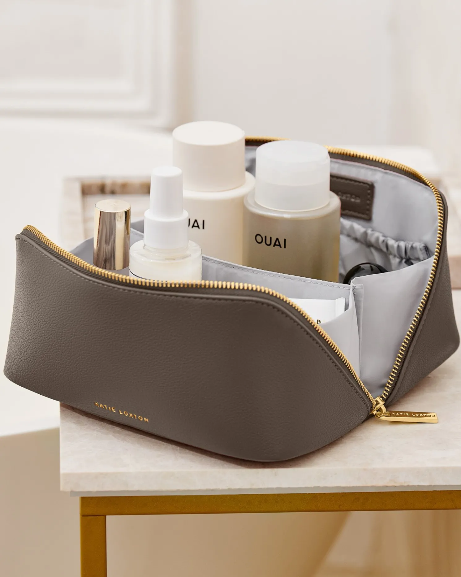 Medium Make Up & Wash Bag