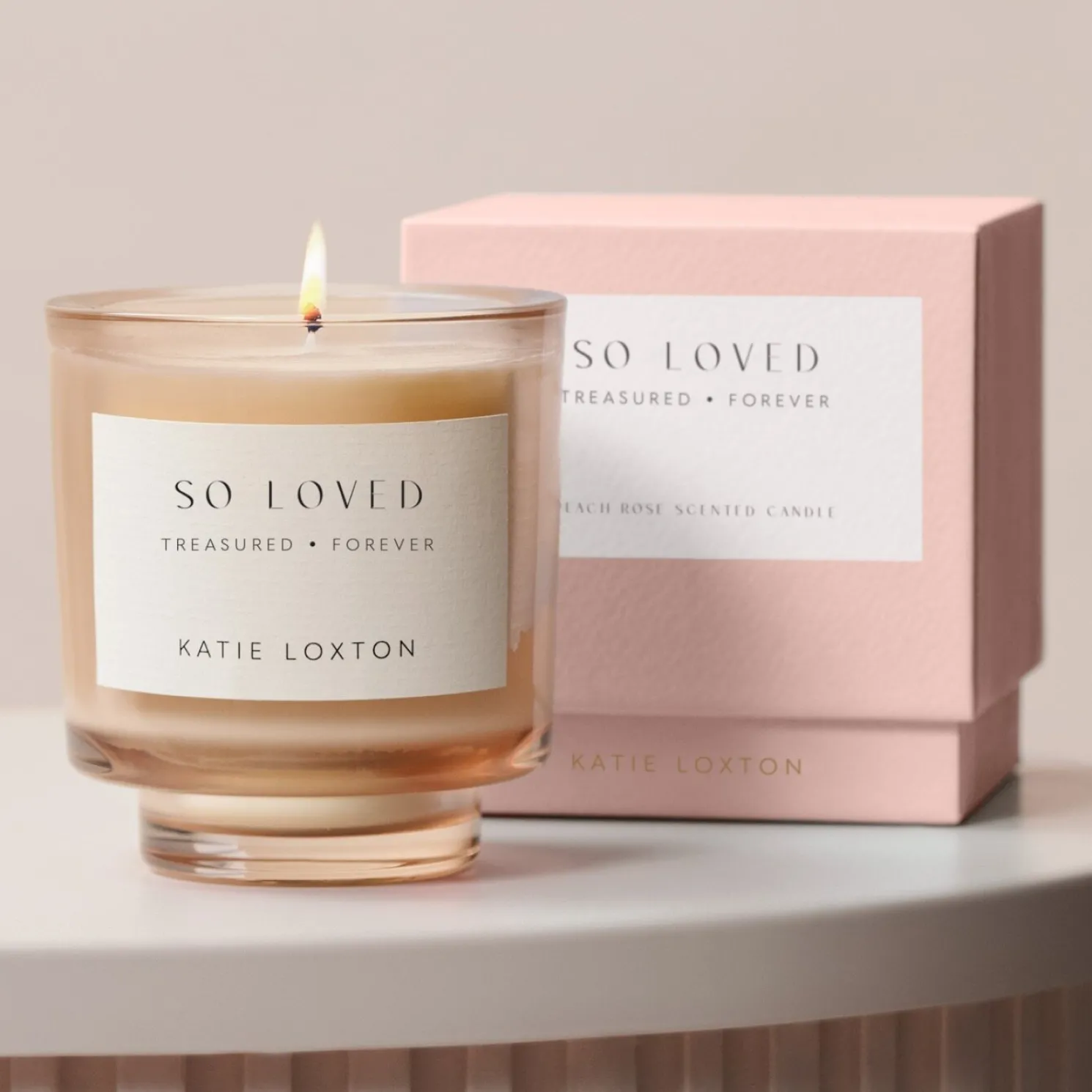 Sentiment Candle 'So Loved'