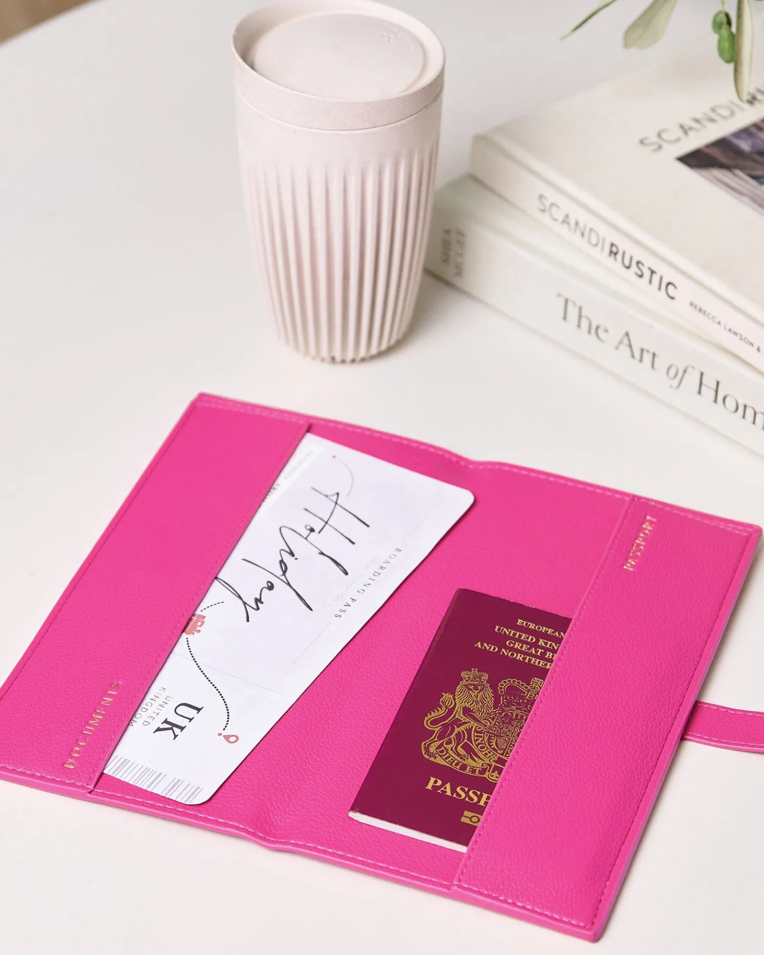 Sentiment Travel Wallet 'Love, Travel, Explore'