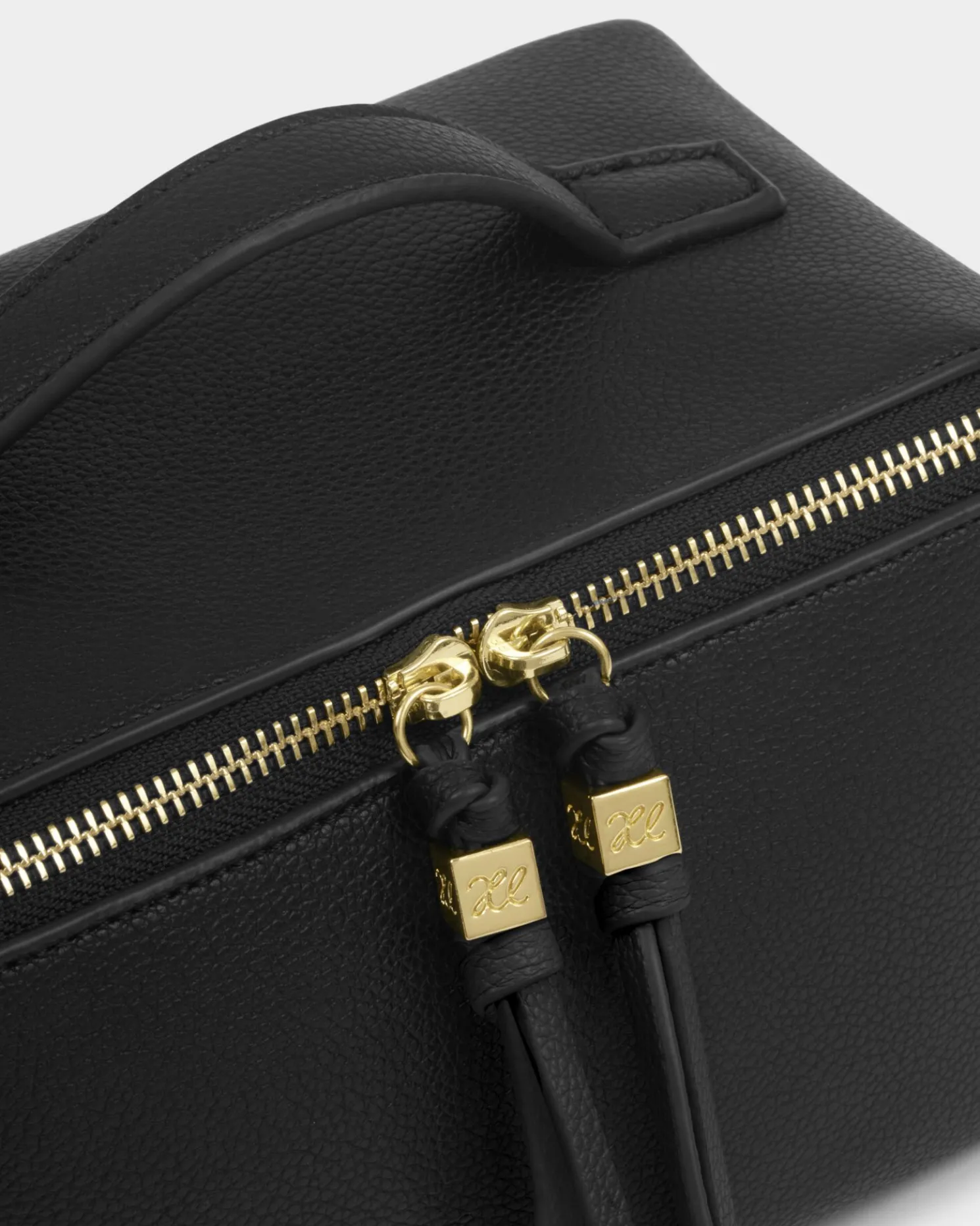 Soho Medium Makeup & Wash Bag